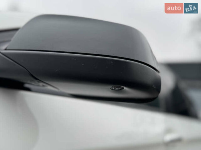 Белый БМВ 5 Серия, объемом двигателя 2 л и пробегом 205 тыс. км за 11400 $, фото 22 на Automoto.ua