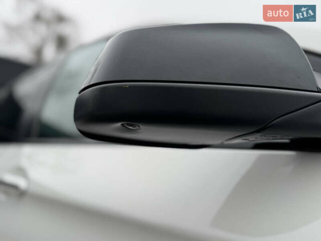 Белый БМВ 5 Серия, объемом двигателя 2 л и пробегом 205 тыс. км за 11400 $, фото 51 на Automoto.ua