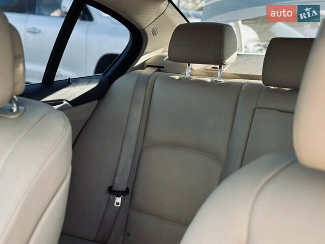 Білий БМВ 5 Серія, об'ємом двигуна 2 л та пробігом 257 тис. км за 12900 $, фото 25 на Automoto.ua