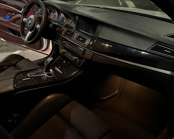 Білий БМВ 5 Серія, об'ємом двигуна 2 л та пробігом 194 тис. км за 16999 $, фото 13 на Automoto.ua