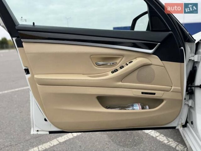 Белый БМВ 5 Серия, объемом двигателя 2 л и пробегом 183 тыс. км за 14500 $, фото 9 на Automoto.ua