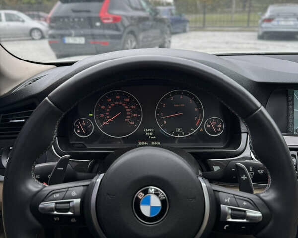 Белый БМВ 5 Серия, объемом двигателя 2.98 л и пробегом 255 тыс. км за 11800 $, фото 45 на Automoto.ua