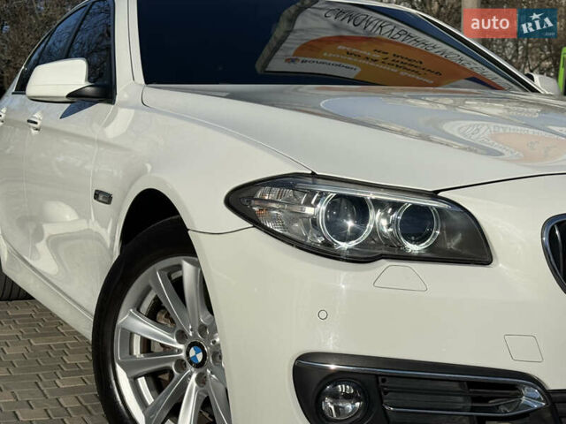 Білий БМВ 5 Серія, об'ємом двигуна 2 л та пробігом 105 тис. км за 14700 $, фото 13 на Automoto.ua