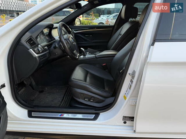 Білий БМВ 5 Серія, об'ємом двигуна 3 л та пробігом 212 тис. км за 13900 $, фото 15 на Automoto.ua
