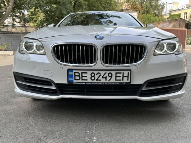 Білий БМВ 5 Серія, об'ємом двигуна 2 л та пробігом 186 тис. км за 11950 $, фото 8 на Automoto.ua
