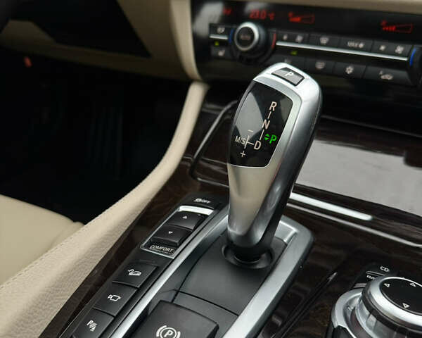 Белый БМВ 5 Серия, объемом двигателя 2 л и пробегом 205 тыс. км за 11400 $, фото 108 на Automoto.ua