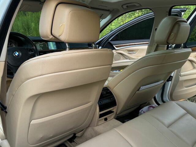 Белый БМВ 5 Серия, объемом двигателя 2 л и пробегом 200 тыс. км за 11800 $, фото 14 на Automoto.ua