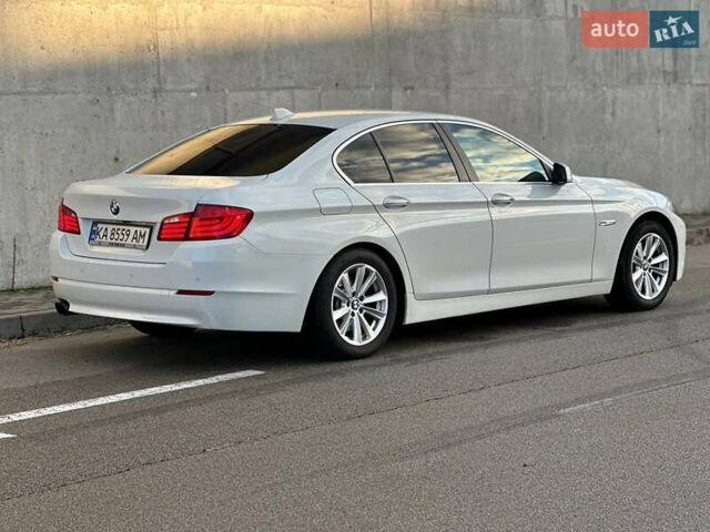БМВ 5 Серия 2012 в Киеве на Automoto.ua Белый БМВ 5 Серия, объемом двигателя 2 л и пробегом 140 тыс. км за 15000 $, фото 10 на Automoto.ua
