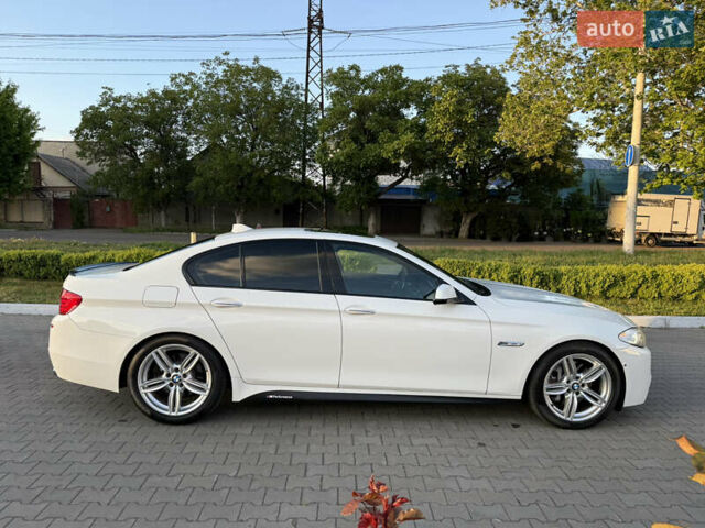 Білий БМВ 5 Серія, об'ємом двигуна 3 л та пробігом 212 тис. км за 13900 $, фото 6 на Automoto.ua