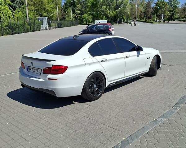 БМВ 5 Серія 2012 у Запоріжжя на Automoto.ua Білий БМВ 5 Серія, об'ємом двигуна 2 л та пробігом 220 тис. км за 13499 $, фото 6 на Automoto.ua