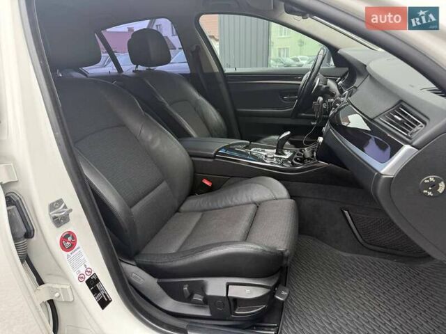 Білий БМВ 5 Серія, об'ємом двигуна 2 л та пробігом 151 тис. км за 12500 $, фото 22 на Automoto.ua