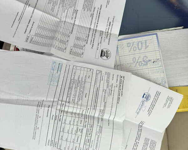 Белый БМВ 5 Серия, объемом двигателя 2 л и пробегом 205 тыс. км за 11400 $, фото 104 на Automoto.ua