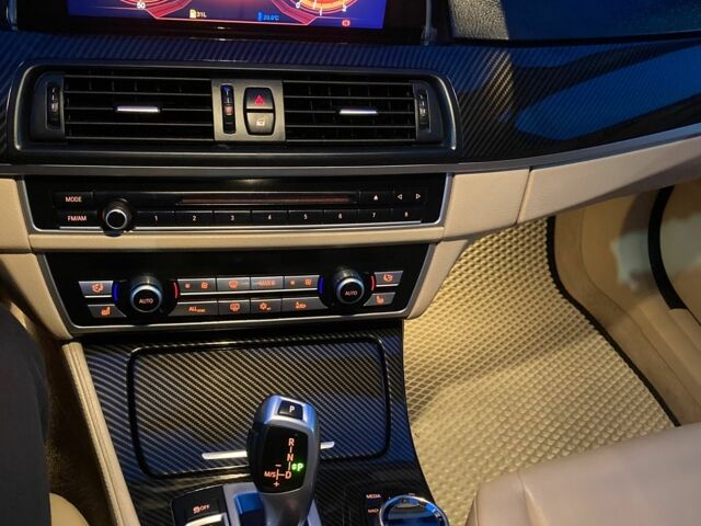 Белый БМВ 5 Серия, объемом двигателя 3 л и пробегом 217 тыс. км за 13300 $, фото 14 на Automoto.ua