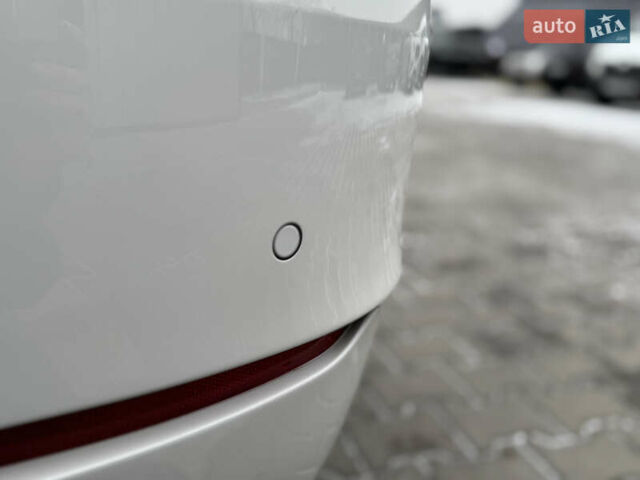 Белый БМВ 5 Серия, объемом двигателя 2 л и пробегом 205 тыс. км за 11400 $, фото 42 на Automoto.ua