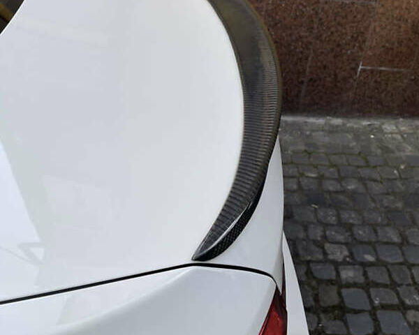 Белый БМВ 5 Серия, объемом двигателя 2 л и пробегом 150 тыс. км за 14000 $, фото 5 на Automoto.ua