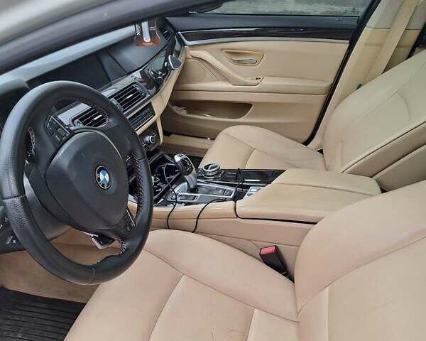 Білий БМВ 5 Серія, об'ємом двигуна 2 л та пробігом 120 тис. км за 14500 $, фото 12 на Automoto.ua