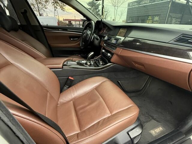 Белый БМВ 5 Серия, объемом двигателя 2 л и пробегом 230 тыс. км за 12500 $, фото 2 на Automoto.ua