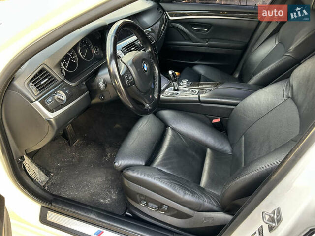 Білий БМВ 5 Серія, об'ємом двигуна 2 л та пробігом 214 тис. км за 16300 $, фото 17 на Automoto.ua