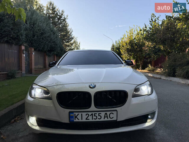 Белый БМВ 5 Серия, объемом двигателя 2 л и пробегом 240 тыс. км за 11500 $, фото 28 на Automoto.ua