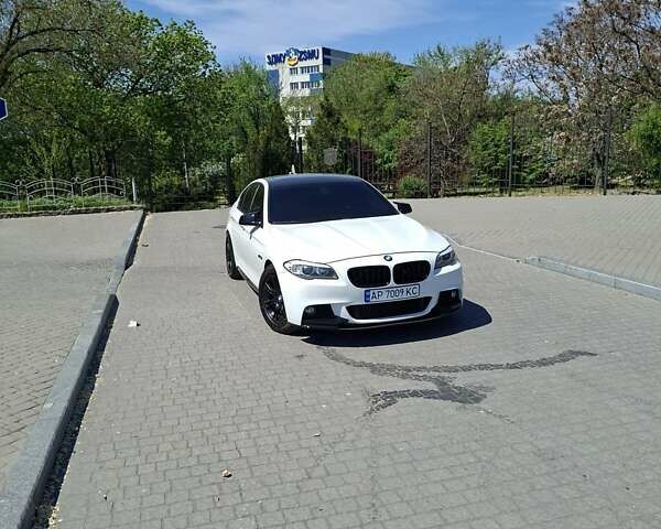 БМВ 5 Серія 2012 у Запоріжжя на Automoto.ua Білий БМВ 5 Серія, об'ємом двигуна 2 л та пробігом 220 тис. км за 13499 $, фото 3 на Automoto.ua