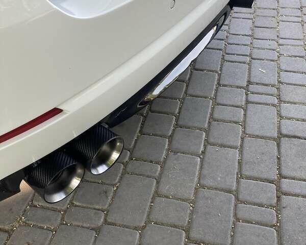 Белый БМВ 5 Серия, объемом двигателя 2.99 л и пробегом 215 тыс. км за 16500 $, фото 14 на Automoto.ua