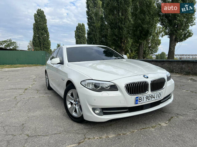 Білий БМВ 5 Серія, об'ємом двигуна 2 л та пробігом 201 тис. км за 14000 $, фото 1 на Automoto.ua