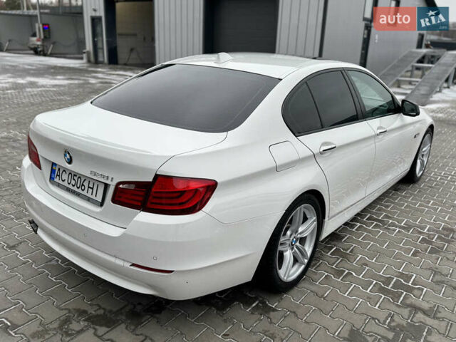 Белый БМВ 5 Серия, объемом двигателя 2 л и пробегом 205 тыс. км за 11400 $, фото 44 на Automoto.ua