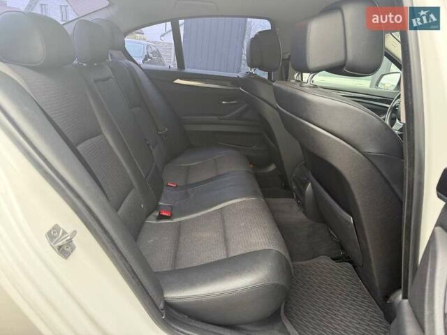Білий БМВ 5 Серія, об'ємом двигуна 2 л та пробігом 151 тис. км за 12500 $, фото 21 на Automoto.ua