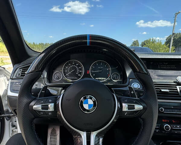 Білий БМВ 5 Серія, об'ємом двигуна 2 л та пробігом 310 тис. км за 20000 $, фото 19 на Automoto.ua