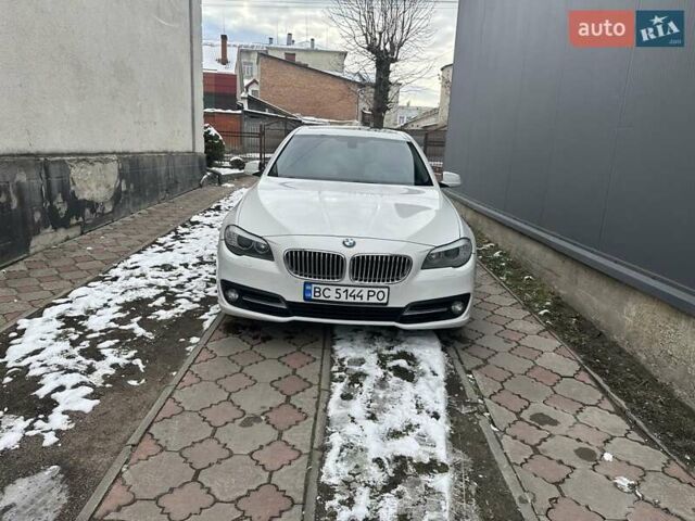 Белый БМВ 5 Серия, объемом двигателя 2.98 л и пробегом 245 тыс. км за 14000 $, фото 5 на Automoto.ua
