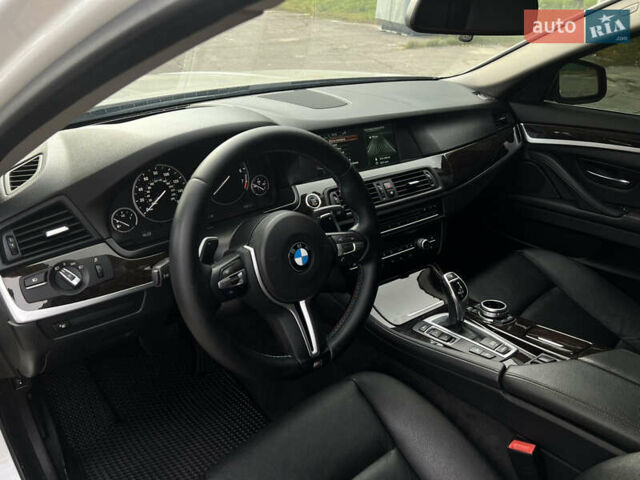 Білий БМВ 5 Серія, об'ємом двигуна 2 л та пробігом 201 тис. км за 14000 $, фото 21 на Automoto.ua