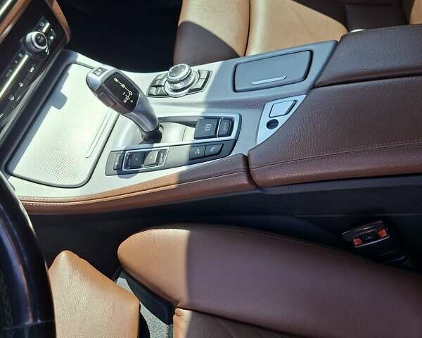 БМВ 5 Серія 2012 у Запоріжжя на Automoto.ua Білий БМВ 5 Серія, об'ємом двигуна 2 л та пробігом 220 тис. км за 13499 $, фото 16 на Automoto.ua