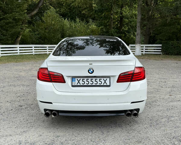 Білий БМВ 5 Серія, об'ємом двигуна 2 л та пробігом 196 тис. км за 14150 $, фото 5 на Automoto.ua