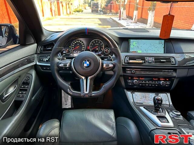 Белый БМВ 5 Серия, объемом двигателя 4.4 л и пробегом 163 тыс. км за 34999 $, фото 4 на Automoto.ua