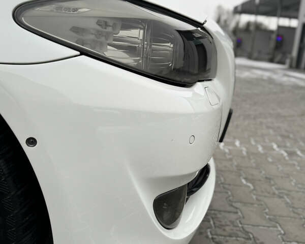 Белый БМВ 5 Серия, объемом двигателя 2 л и пробегом 205 тыс. км за 11400 $, фото 52 на Automoto.ua