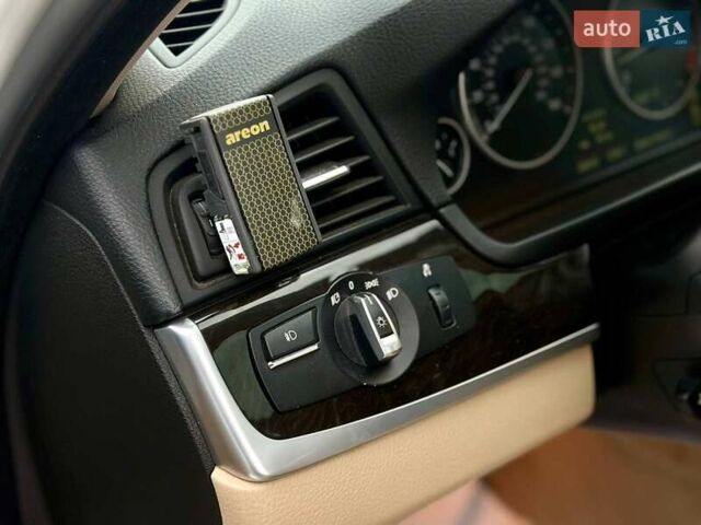 Білий БМВ 5 Серія, об'ємом двигуна 2 л та пробігом 288 тис. км за 9800 $, фото 11 на Automoto.ua