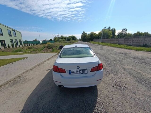Белый БМВ 5 Серия, объемом двигателя 2 л и пробегом 160 тыс. км за 12000 $, фото 15 на Automoto.ua