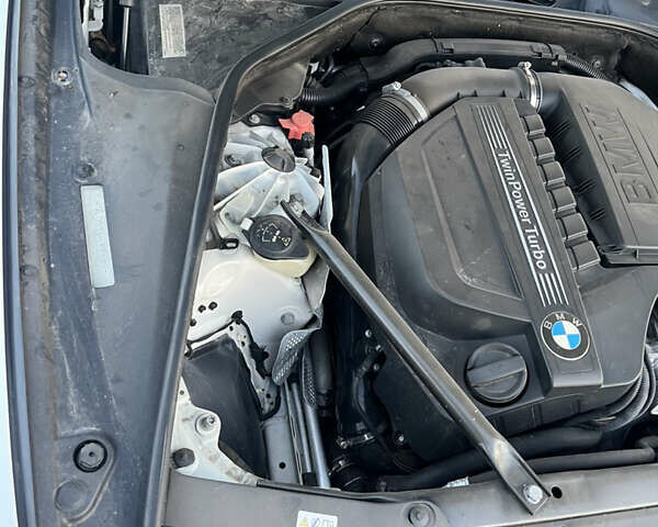 Білий БМВ 5 Серія, об'ємом двигуна 2.99 л та пробігом 225 тис. км за 15900 $, фото 11 на Automoto.ua