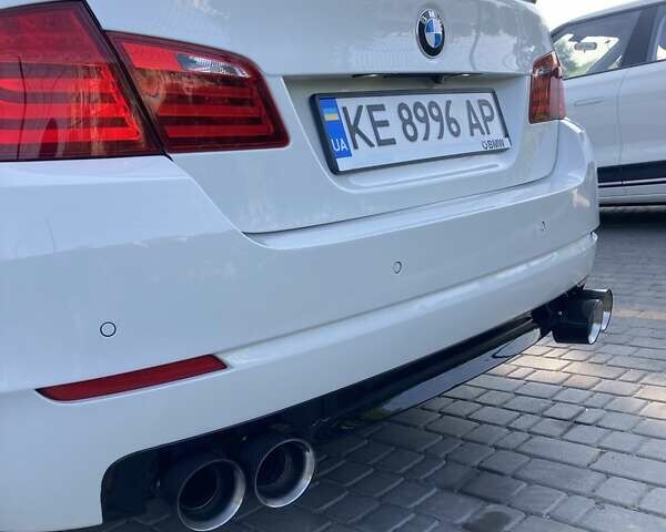 Белый БМВ 5 Серия, объемом двигателя 2.99 л и пробегом 215 тыс. км за 16500 $, фото 15 на Automoto.ua