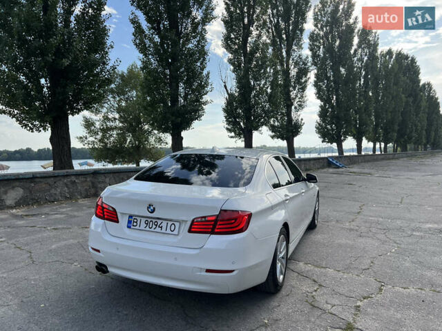 Білий БМВ 5 Серія, об'ємом двигуна 2 л та пробігом 201 тис. км за 14000 $, фото 12 на Automoto.ua