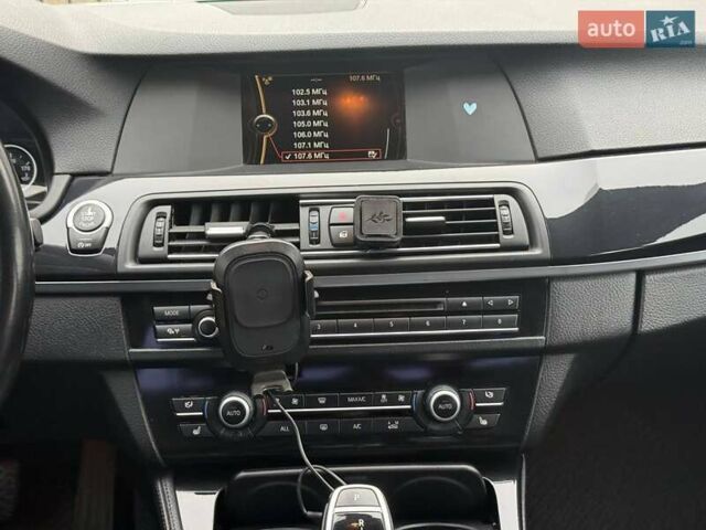 Білий БМВ 5 Серія, об'ємом двигуна 2 л та пробігом 151 тис. км за 12500 $, фото 33 на Automoto.ua