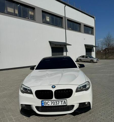 Белый БМВ 5 Серия, объемом двигателя 2.98 л и пробегом 279 тыс. км за 17000 $, фото 2 на Automoto.ua