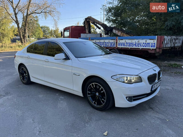 Белый БМВ 5 Серия, объемом двигателя 2 л и пробегом 180 тыс. км за 11300 $, фото 1 на Automoto.ua