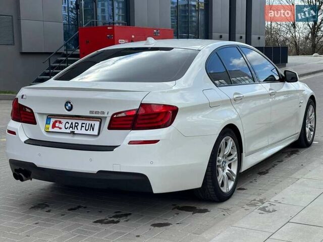 Белый БМВ 5 Серия, объемом двигателя 2 л и пробегом 188 тыс. км за 13700 $, фото 6 на Automoto.ua