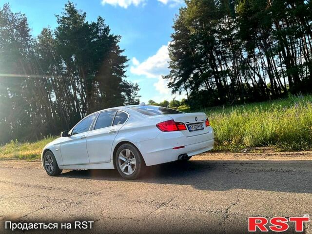 Білий БМВ 5 Серія, об'ємом двигуна 2 л та пробігом 0 тис. км за 9999 $, фото 12 на Automoto.ua