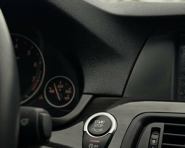 Белый БМВ 5 Серия, объемом двигателя 2.98 л и пробегом 255 тыс. км за 11800 $, фото 47 на Automoto.ua