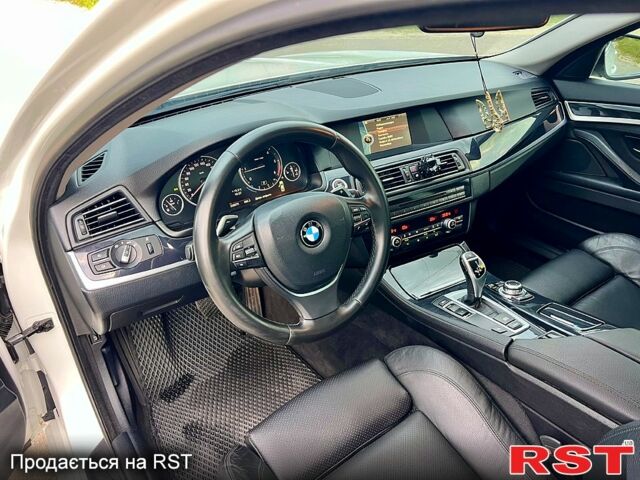 Белый БМВ 5 Серия, объемом двигателя 2 л и пробегом 327 тыс. км за 14800 $, фото 6 на Automoto.ua