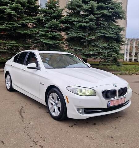 Белый БМВ 5 Серия, объемом двигателя 2 л и пробегом 270 тыс. км за 12200 $, фото 1 на Automoto.ua