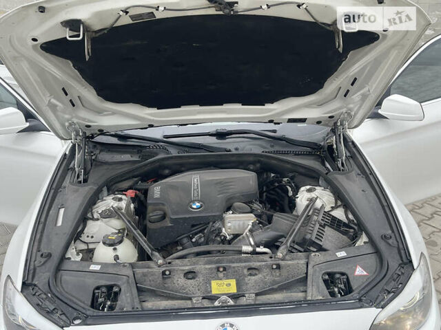 Белый БМВ 5 Серия, объемом двигателя 2.8 л и пробегом 295 тыс. км за 11499 $, фото 12 на Automoto.ua