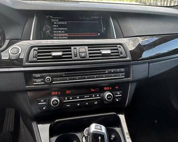 Білий БМВ 5 Серія, об'ємом двигуна 2.98 л та пробігом 124 тис. км за 13600 $, фото 6 на Automoto.ua